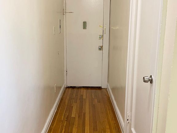 5th image of 241 S Arlington Ave APT 407
