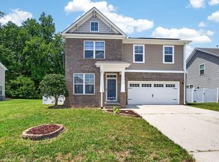 2866 Cross Landing Dr, Suffolk, VA 23434