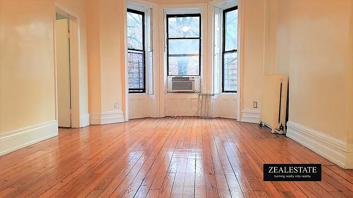 Rented by ZealEstate Group Inc | media 19