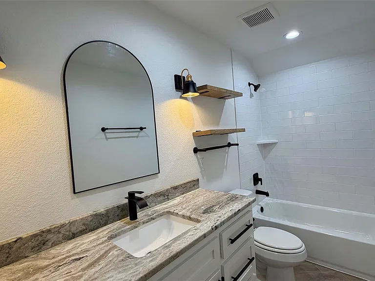 110 Cove — Photo 30