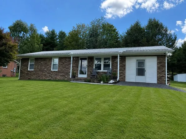 108 Morris St, Galax, VA 24333
