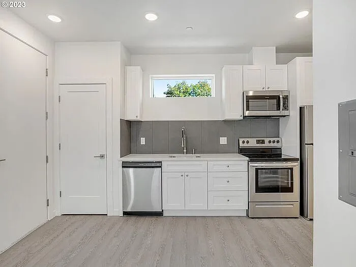 6845 N Montana Ave #4 — Photo 16