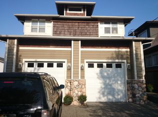 329 19th Ave, Seattle, WA 98122