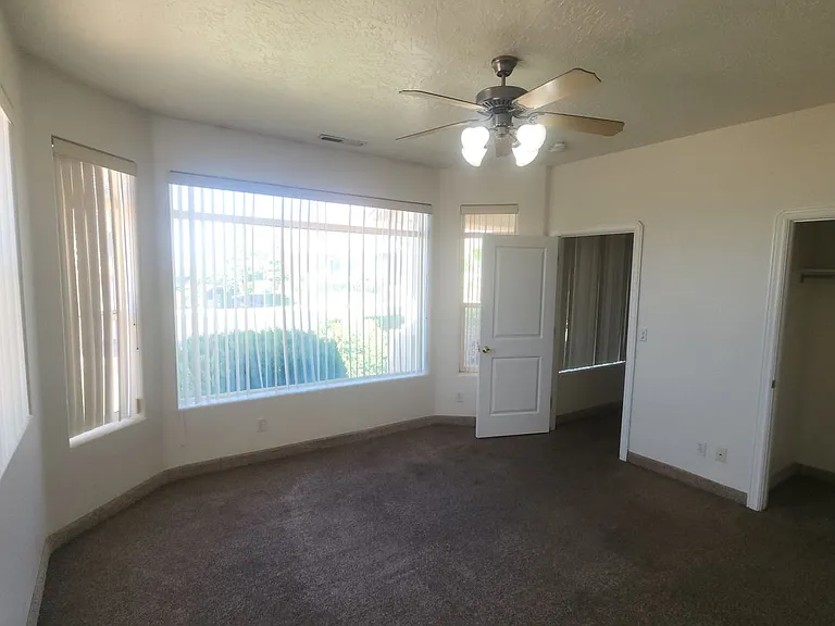 42 N Eastridge Dr — Photo 5