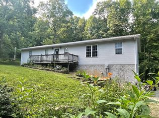 308 Ridge Rd, Monterey, TN 38574