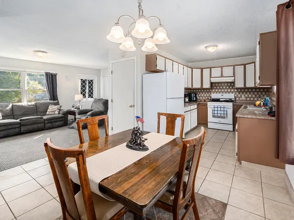 1981 Kennedy Blvd, Ludington, MI 49431