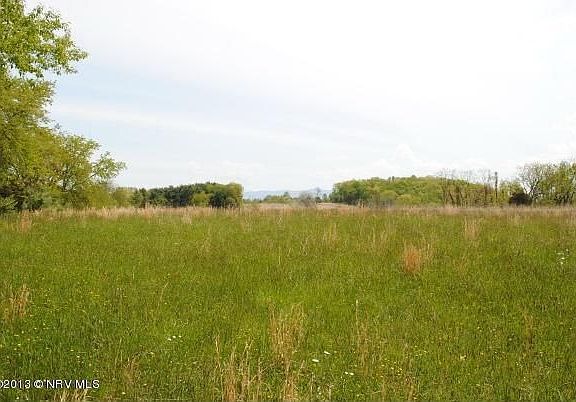 3rd image of 2495 Glade Dr