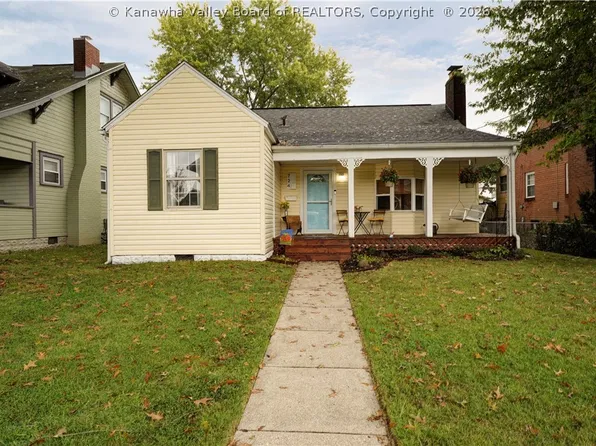 724 Holley St, Saint Albans, WV 25177