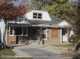 1653 E Lombard St, Springfield, MO 65802