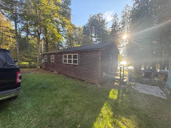 7 Mallard Drive, Ripley, ME 04930