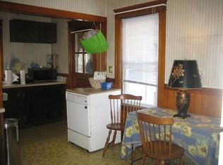 118 Malden St, Worcester, MA 01606