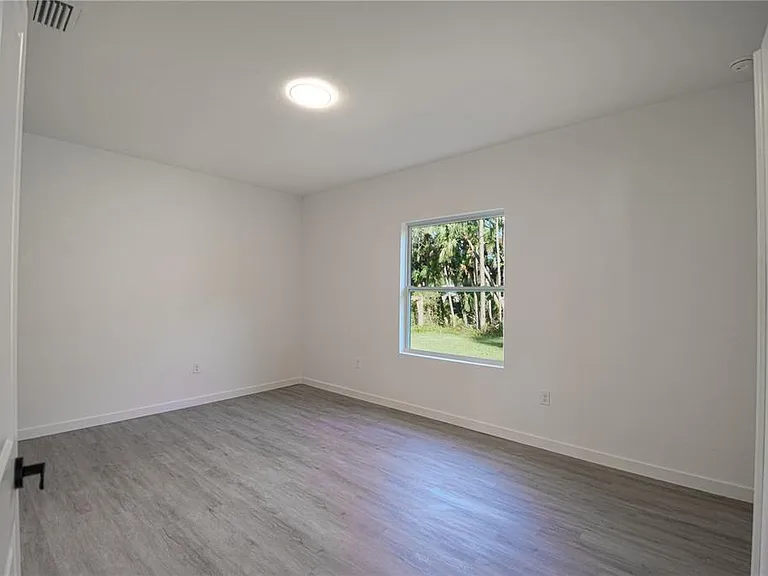 18380 Dakota Ave — Photo 18