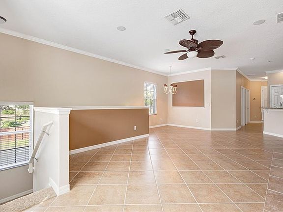 4th image of 4001 Kirkland Way #4001