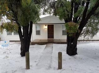 1104 S State St, Decatur, TX 76234