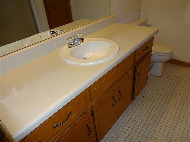 2nd image of 1018 Gate Post Lane Rent To Own #00