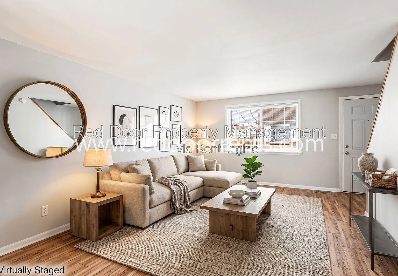 2 bed, 1.0 bath, 900 sqft, $1,250 — Photo 2