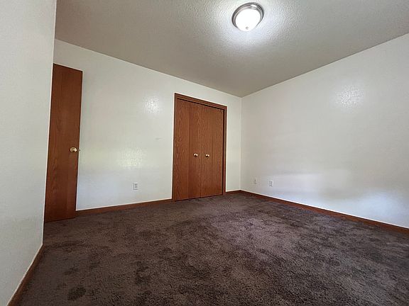 4th image of 350 Frank St #B