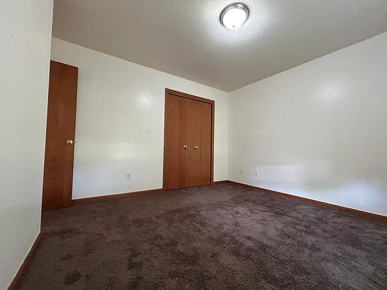 350 Frank St #B — Photo 4