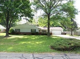 6002 Harrow Dr, South Bend, IN