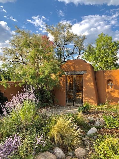 820 Camino Atalaya, Santa Fe, NM 87505 | Zillow