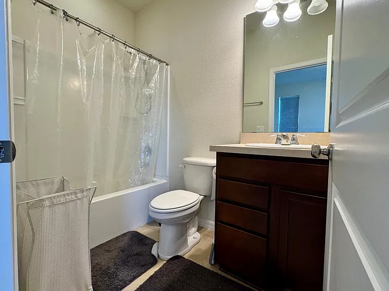 8762 Micmac Ct — Photo 13