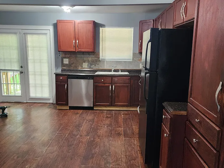 5152 Selene Dr — Photo 3