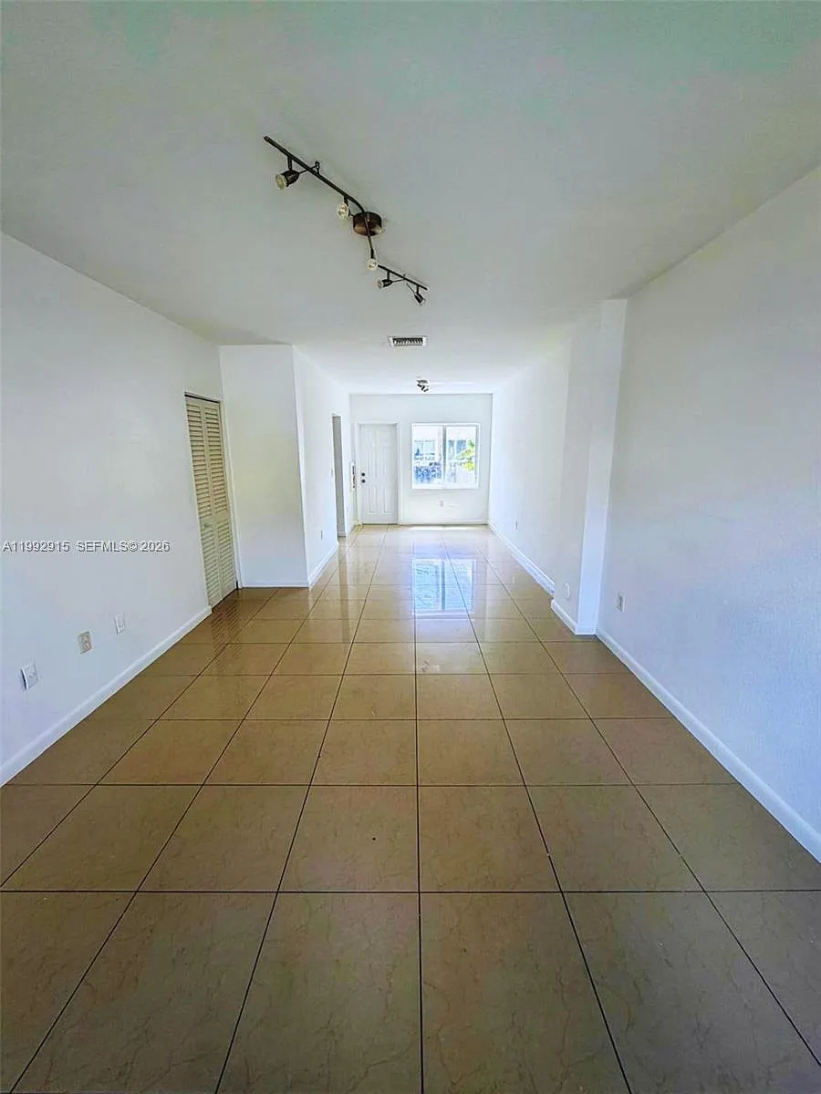 Photo 2 of 23 - 440 NW 84th Ter #440 - Miami, FL Building Photo - 440 NW 84th Ter #440
