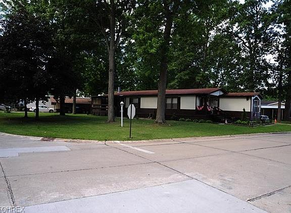 4th image of 295 Ashwood Dr