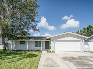 4318 Helena St NE, Saint Petersburg, FL 33703