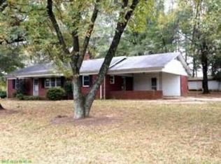 2521 Section House Rd NE, Hickory, NC 28601