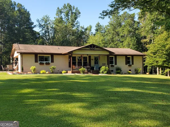 606 Keetor Rd, Talking Rock, GA 30175