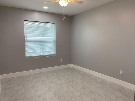 5th image of 1036 W 28th St #1