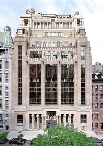 1st image of 135 W 70th St APT 2A