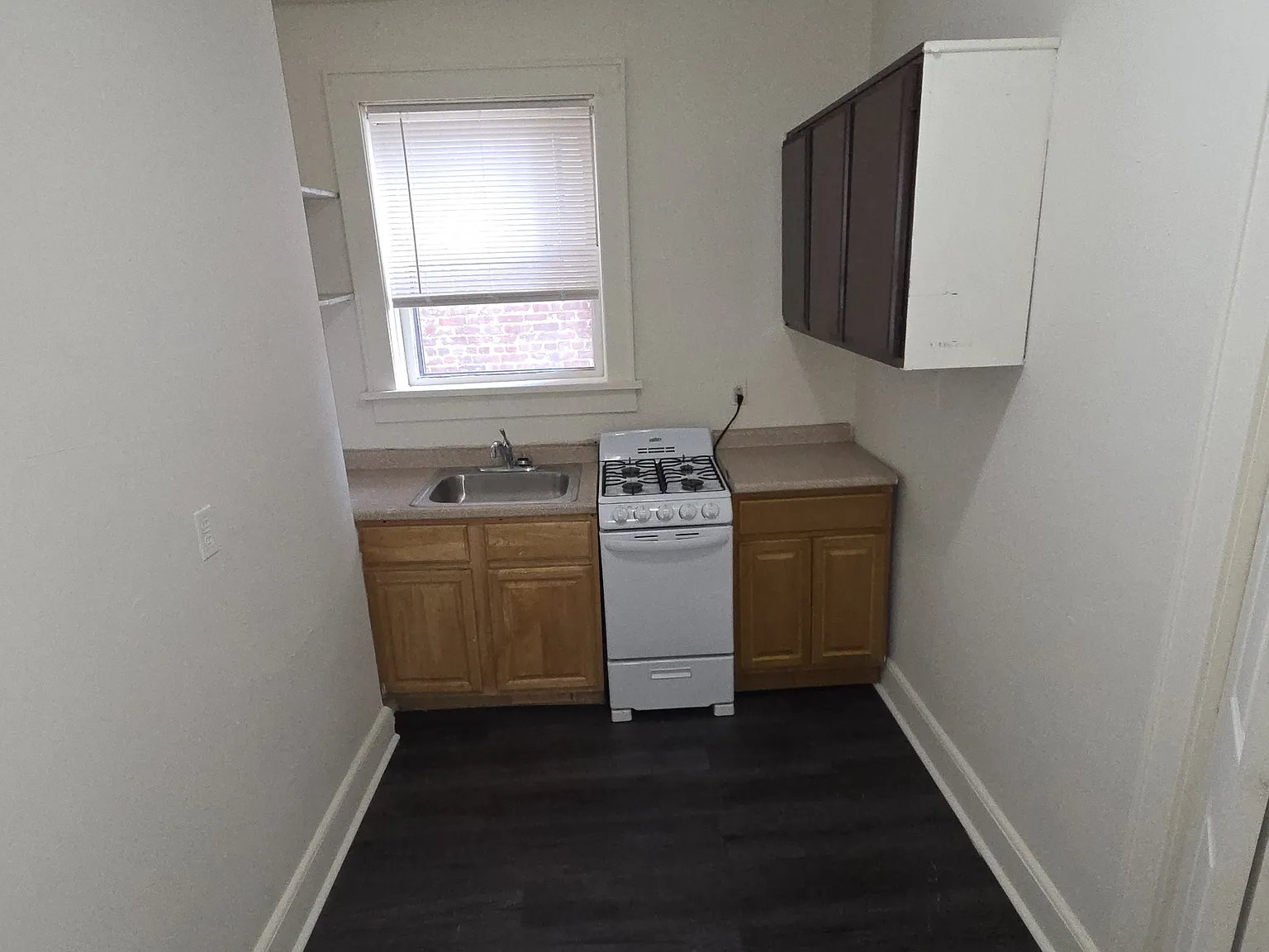 618-620 Summit Ave — Photo 2