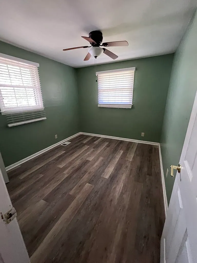 146 Lanier Dr — Photo 4