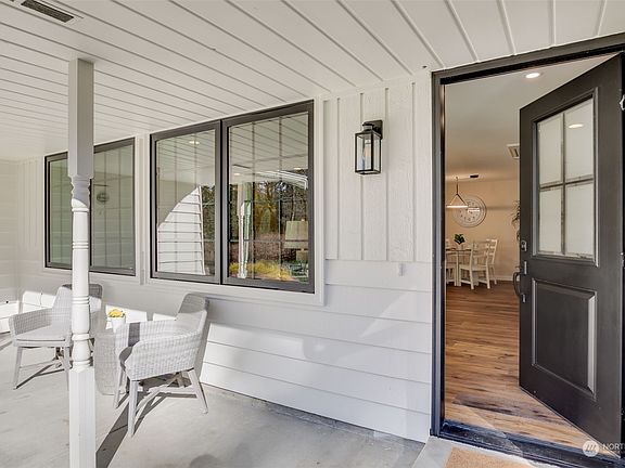 3rd image of 13515 Aspen Way