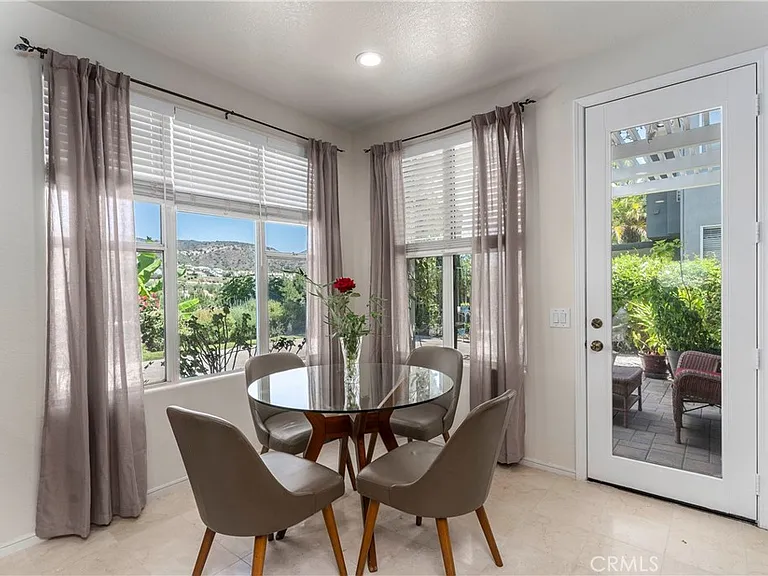 7371 Westcliff Dr — Photo 14