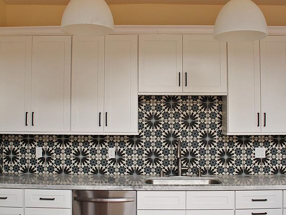 5th image of 1042 Divisadero St