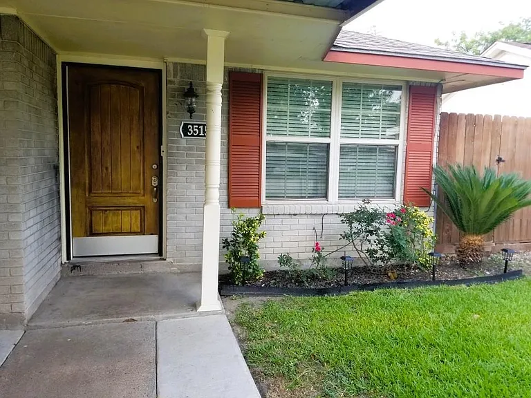 3515 Castledale Dr — Photo 5