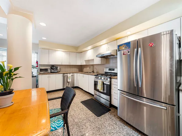 413 76th Street image 9 of 28