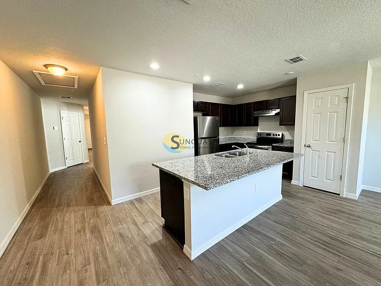 7632 Mailes Ct #7632102 — Photo 11
