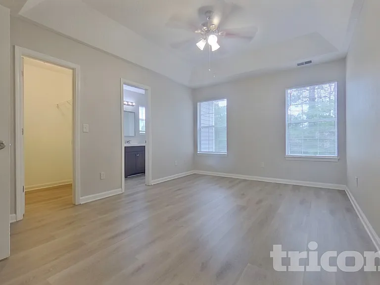 3 Long Glen Ct — Photo 8