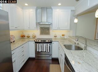 1724 Oakmont Dr APT 4, Walnut Creek, CA 94595