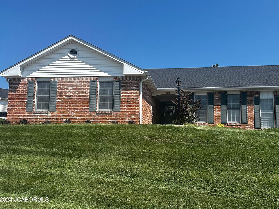 1st image of 4012 Cambridge Cir