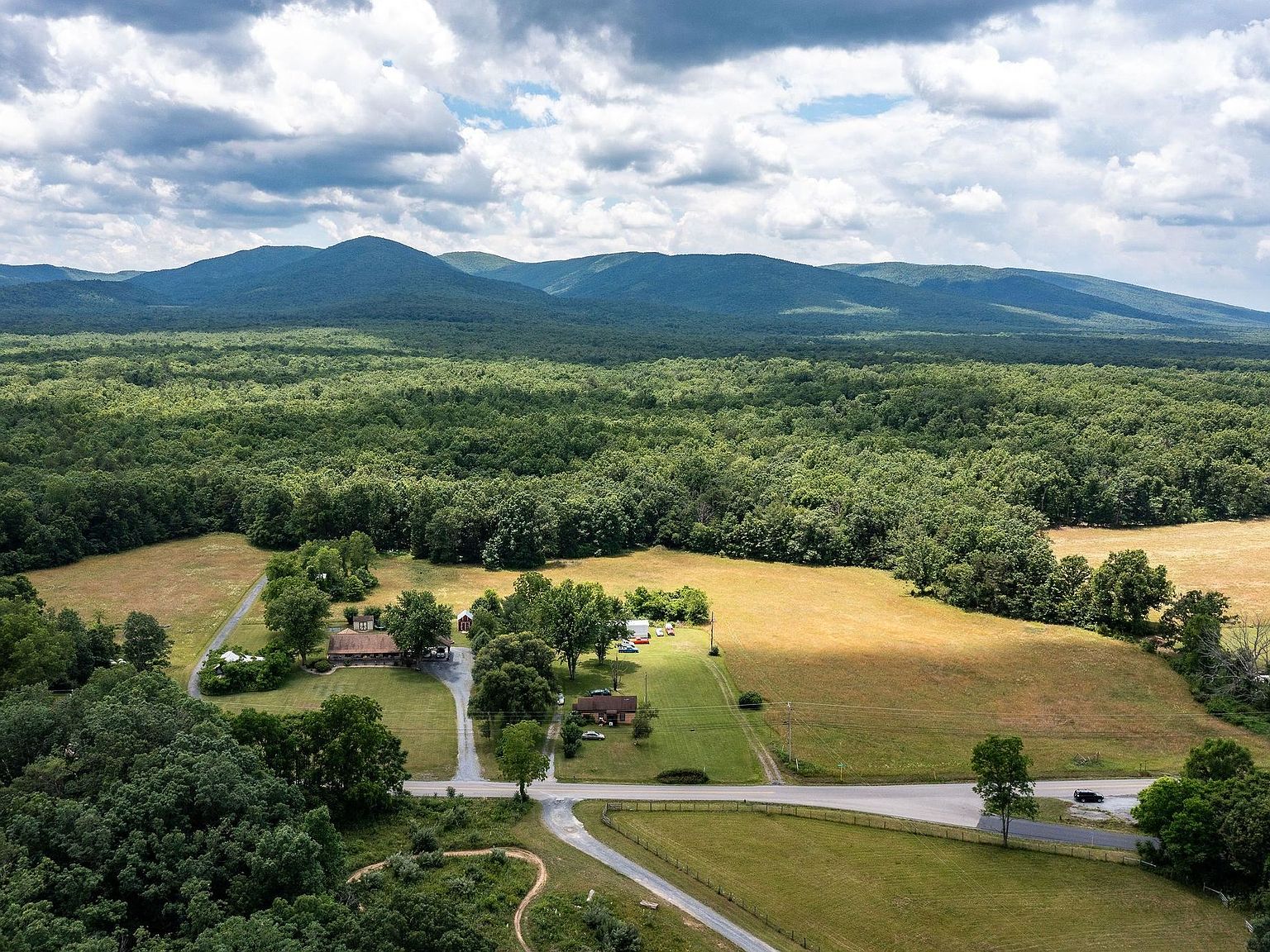 1655 Howardsville Tpke, Stuarts Draft, VA 24477 MLS 642953 Zillow