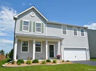 1019 Valley Stream Dr, Hampshire, IL 60140