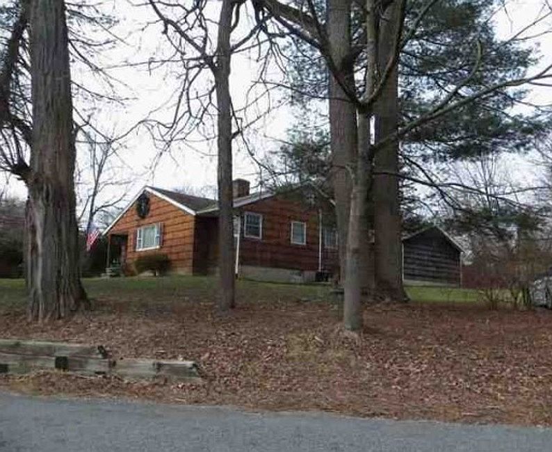 16 Unneberg Ave, Succasunna, NJ 07876 Zillow