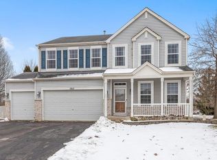 2812 Misty Brook Ln, Joliet, IL 60432