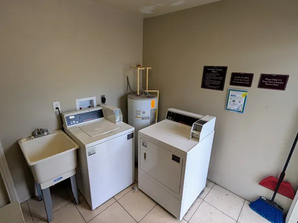 212 Pine St Unit 212, Clearwater, FL 33756