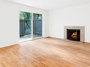 1150 Sunset Blvd NE APT 121, Renton, WA 98056